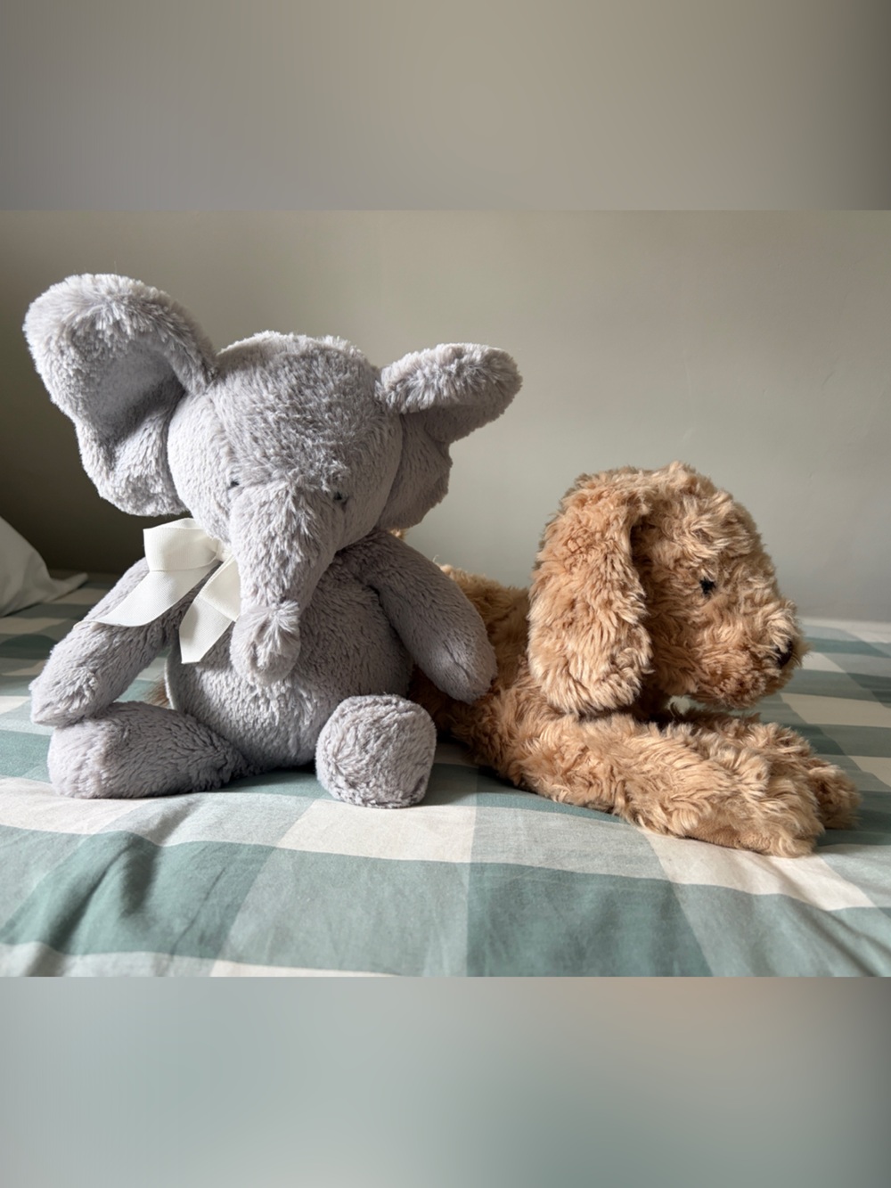 🐶🐘Pottery Barn Kids Labradoodle & Elephant plush soft stuffed animal set EUC 18”